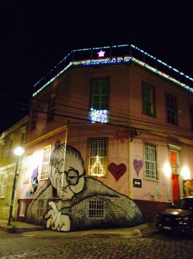 Ostello Planeta Lindo Valparaíso Esterno foto